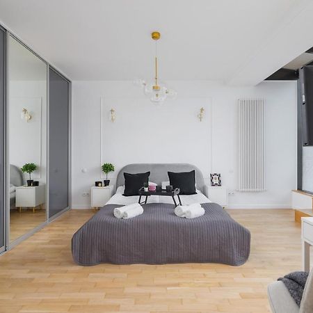 Politechnika Krakowska Apartment By Renters Prestige Екстериор снимка