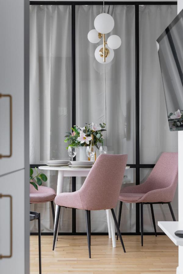 Politechnika Krakowska Apartment By Renters Prestige Екстериор снимка