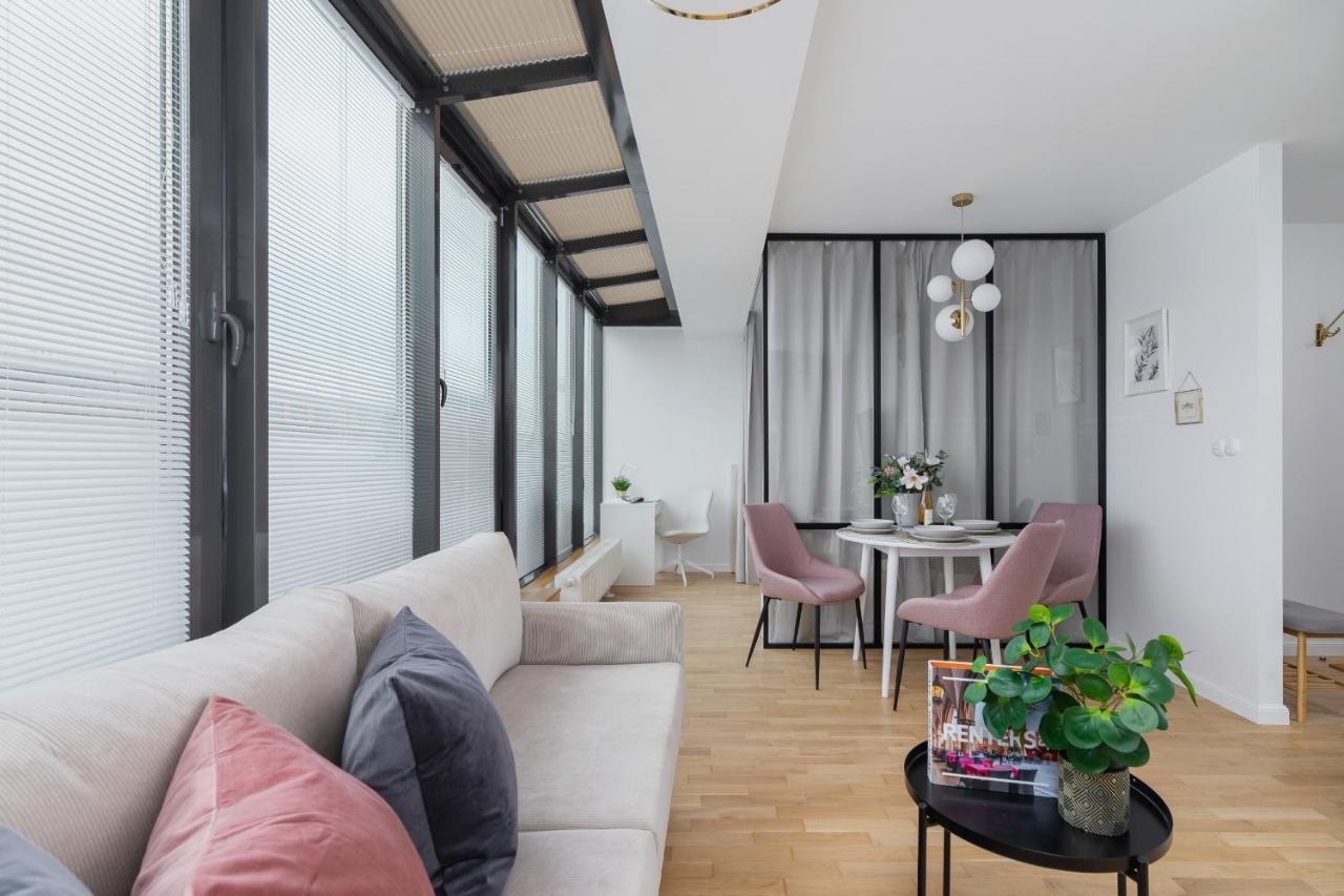 Politechnika Krakowska Apartment By Renters Prestige Екстериор снимка