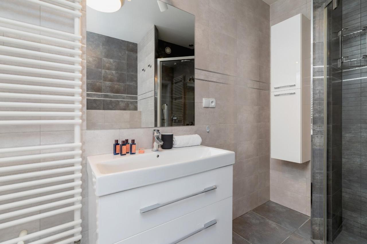 Politechnika Krakowska Apartment By Renters Prestige Екстериор снимка