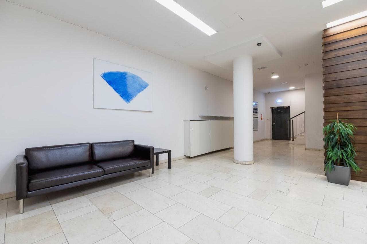 Politechnika Krakowska Apartment By Renters Prestige Екстериор снимка